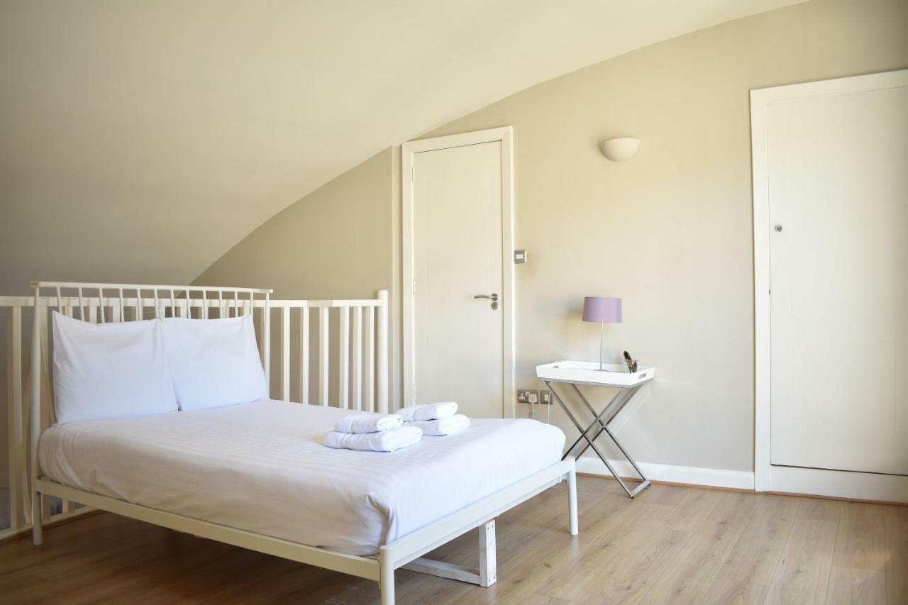 Apartment 3 Bedroom Mezzanine In Temple Bar Dublin